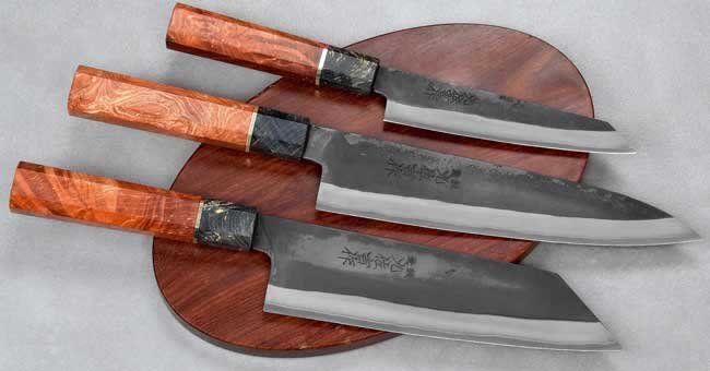 סכיני שף יפניים מבית יושידה מסדרת HAP40