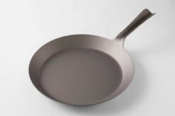 מחבת פלדת פחמן שיבאטה 24/30 ס